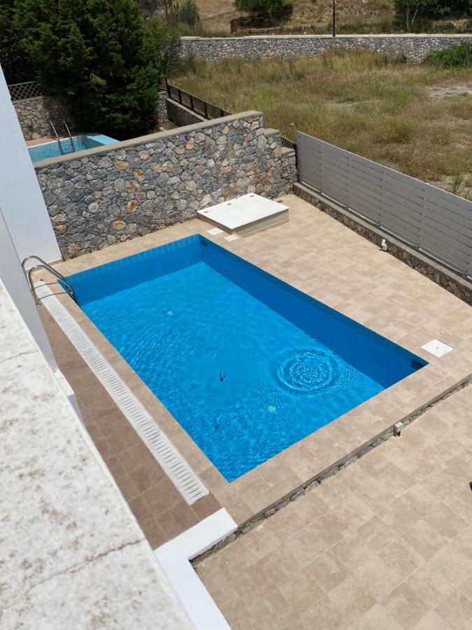 Casa Christiana, *